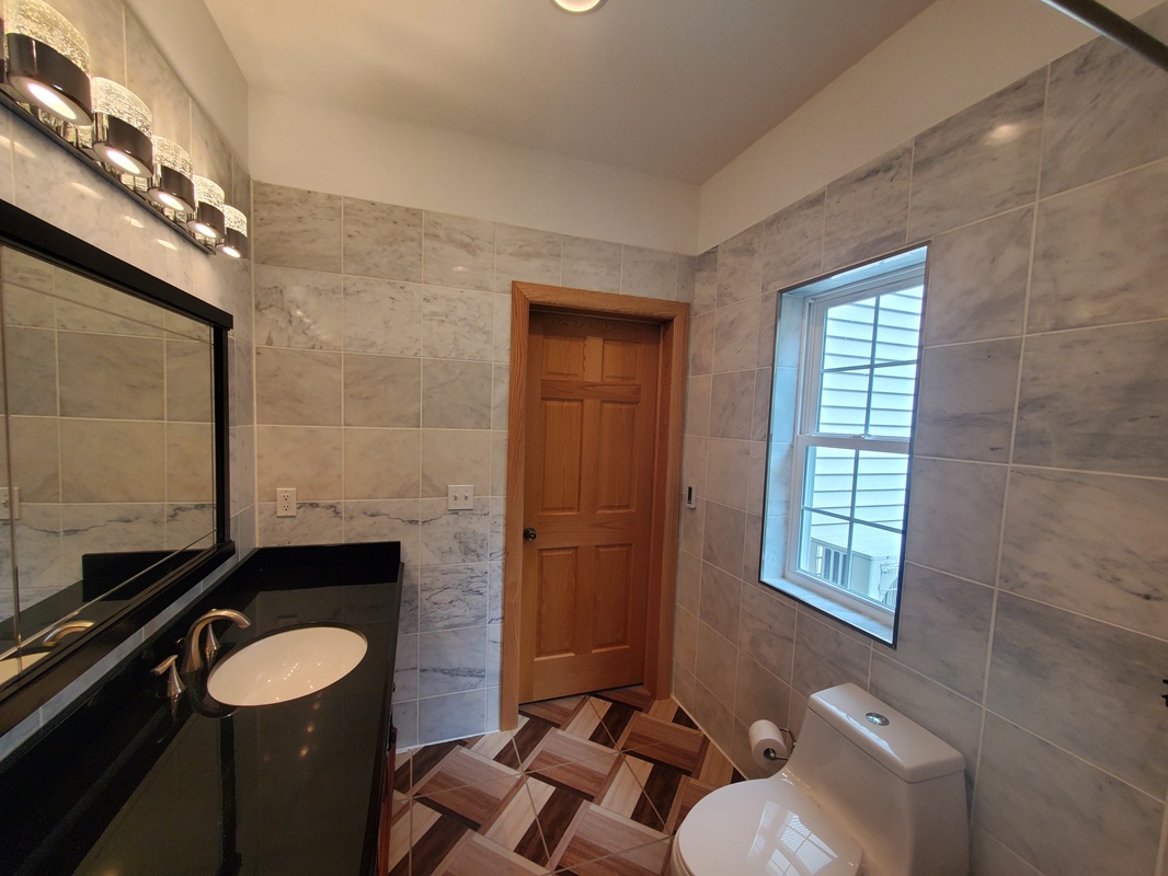 Central Bathroom